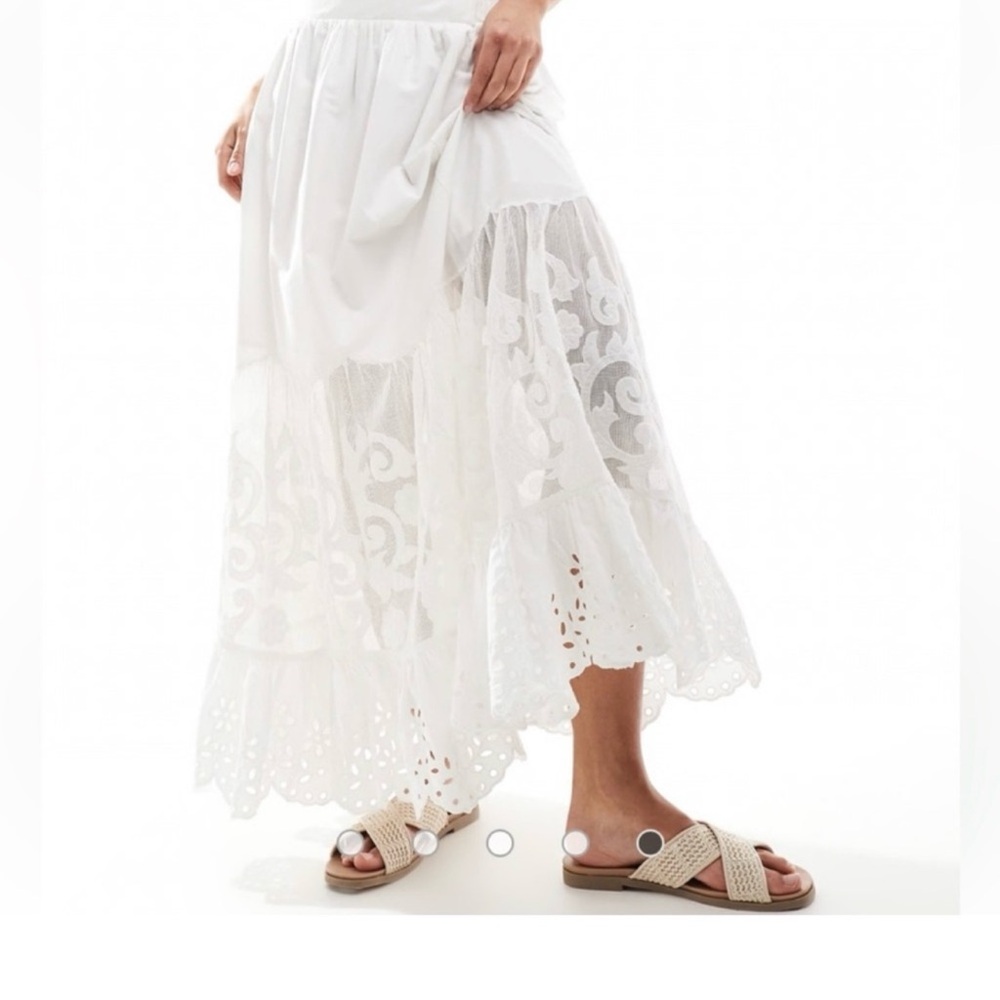 NWT Abercrombie & Fitch White Lace Maxi Skirt